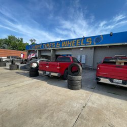 3 Way Tires & Wheels