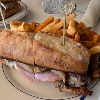 The Mockingbird Nashville - Cuban - New American Near Me - Nashville, Tennessee