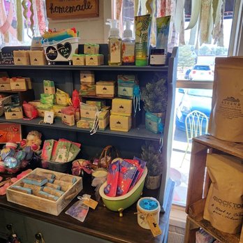 Sweet Country Charm - So quaint and cozy! - Candy Stores Near Me - Payson, Arizona
