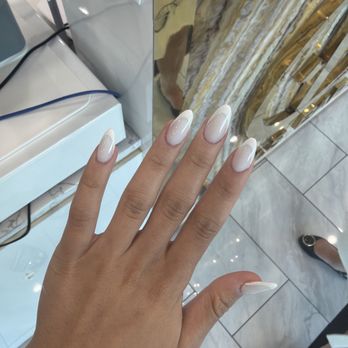 Goldust Nails Bar - Nail Salons Near Me - Peoria, Arizona