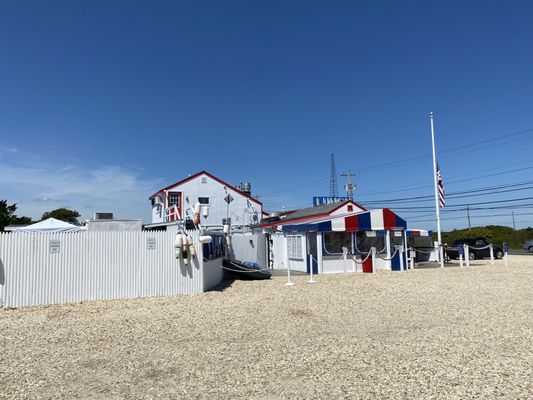 LUNCH Lobster Roll Amagansett by null