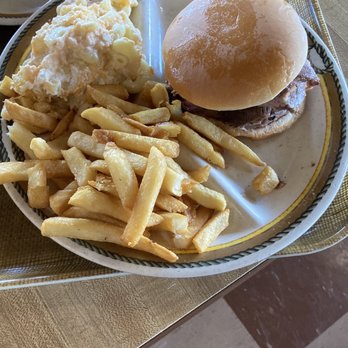 Barbecue Pit - #10 Beef Sandwich Plate with Mac and cheese and fries - Barbeque Near Me - National City, California Barbecue Pit - #10 Beef Sandwich Plate with Mac and cheese and fries - Barbeque Near Me - National City, California
