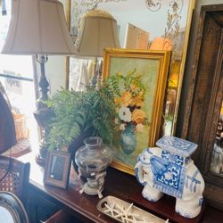 Curated - Decor