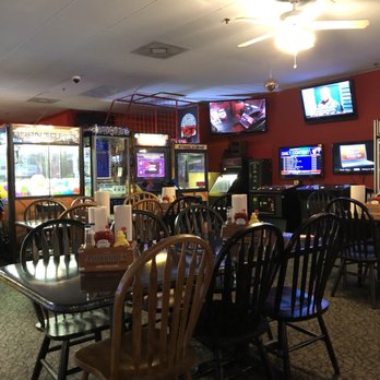 Xtreme Wings - Small arcade - Chicken Wings Near Me - Jacksonville, Florida Xtreme Wings - Small arcade - Chicken Wings Near Me - Jacksonville, Florida