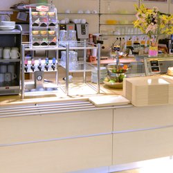 Elbe Kliniken - Der Verkaufstresen bietet warme und kalte Getränke, sowie kleine Mahlzeiten und Snacks.