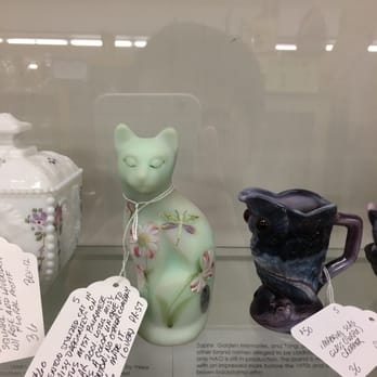 The Vermont Antique Mall - Antiques Near Me - Quechee, Vermont