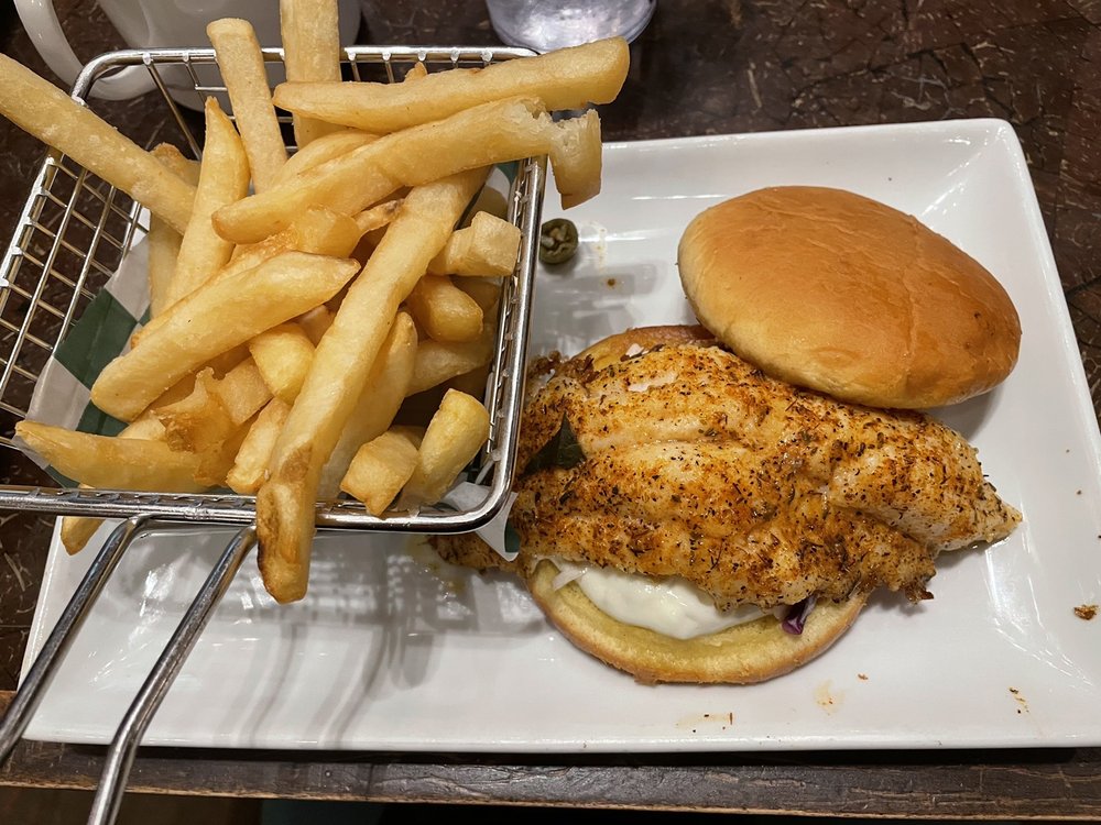 UNCLE BUCK’S FISHBOWL & GRILL Updated September 2024 219 Photos