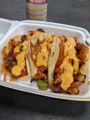 EL PATRON TAQUERIA by null