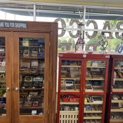 The Island - All types of Cigars