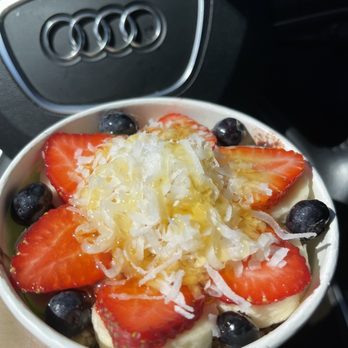 Pablo's Bowls North OC - Nosara! Sooo delicious!! Large for $12.75 - Acai Bowls Near Me - Ocean City, Maryland Pablo's Bowls North OC - Nosara! Sooo delicious!! Large for $12.75 - Acai Bowls Near Me - Ocean City, Maryland