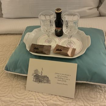 Williamsburg Inn - Hotels Near Me - Williamsburg, Virginia
