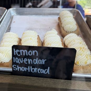 Artigiana - Don't sleep on their shortbread - Bakeries Near Me - Buffalo, New York
