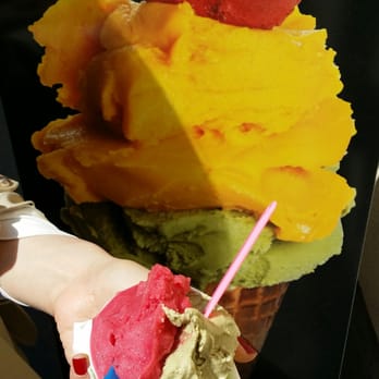 Enrico Rizzi Attimi - 2,50€ for 2 flavors - Desserts Near Me - Milan, Michigan Enrico Rizzi Attimi - 2,50€ for 2 flavors - Desserts Near Me - Milan, Michigan
