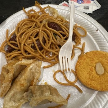 China Great Buffet - chow mein - Chinese Near Me - El Monte, California