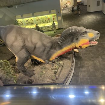 Saint Louis Science Center - Dinosaur exhibit - Planetarium Near Me - St. Louis, Missouri