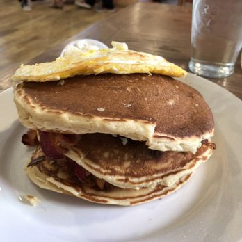 Frizzle Chicken Cafe - Breakfast & Brunch Near Me - Pigeon Forge, Tennessee Frizzle Chicken Cafe - Breakfast & Brunch Near Me - Pigeon Forge, Tennessee