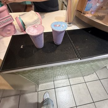 Bobaloca - Taro boba - Coffee & Tea Near Me - Downey, California
