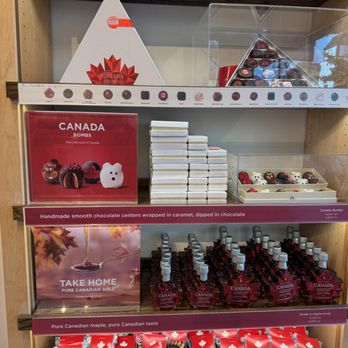 Banff’s Mountain Chocolates - gift boxes - Chocolatiers & Shops Near Me - Banff, Alberta Banff’s Mountain Chocolates - gift boxes - Chocolatiers & Shops Near Me - Banff, Alberta