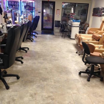 Bath Nail Salon - Nail Salons Near Me - Bath, Pennsylvania