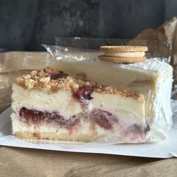 Main Cake - Granny's plums