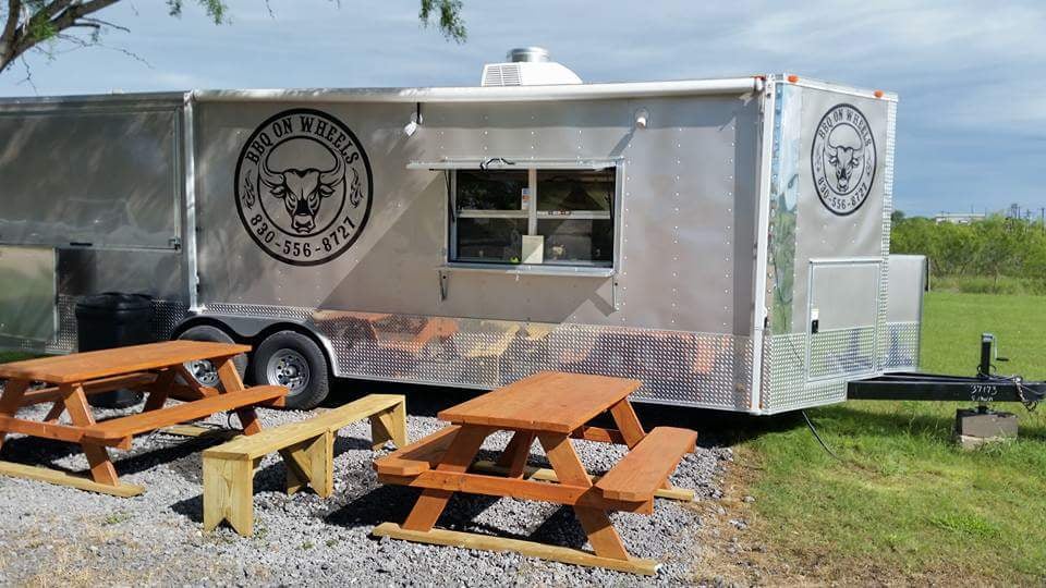 BBQ ON WHEELS Updated June 2024 6162 Fm 725, McQueeney, Texas
