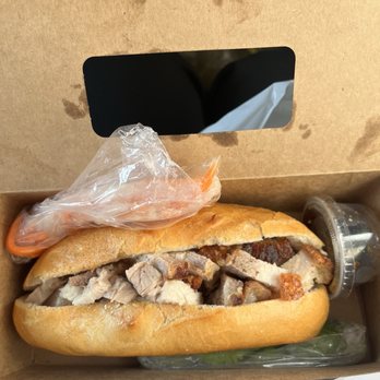 Banh Mi Hoa Phat - Banh mi heo quay - Sandwiches Near Me - San Gabriel, California Banh Mi Hoa Phat - Banh mi heo quay - Sandwiches Near Me - San Gabriel, California