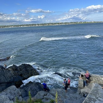 Cliff Walk - Parks Near Me - Newport, Rhode Island