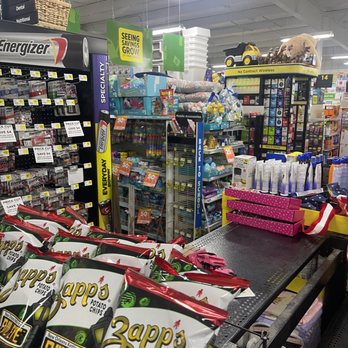 Dollar General - a grocery store with a variety of products - Discount Store Near Me - Uhrichsville, Ohio Dollar General - a grocery store with a variety of products - Discount Store Near Me - Uhrichsville, Ohio