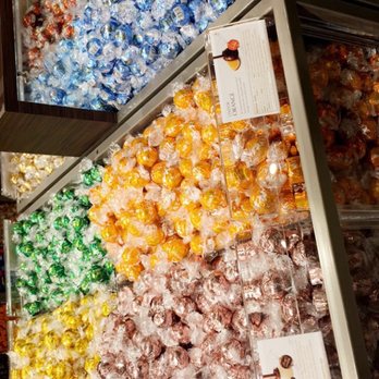 Lindt Chocolate Shop - a display of lindt chocolates - Candy Stores Near Me - Princeton, New Jersey Lindt Chocolate Shop - a display of lindt chocolates - Candy Stores Near Me - Princeton, New Jersey