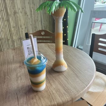 Daiquiri Dogs - Hot Dogs Near Me - Miami Beach, Florida
