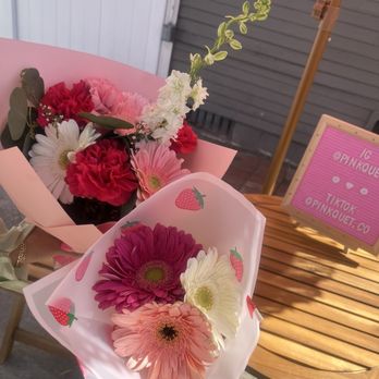 Pinkquet - Florists Near Me - Long Beach, California Pinkquet - Florists Near Me - Long Beach, California