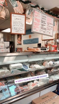 Guido's/FURNO'S Pizza & Empanadas Argentinas by null