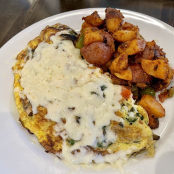 Cattle Ranch Cafe - Build your own omlette - Breakfast & Brunch Near Me - Chino, California