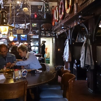 Zur Kogge - Maritimer Gastraum - Pubs Near Me - Rostock, MV