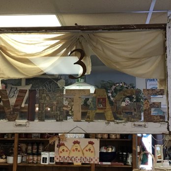 3 Vintage Chicks - Furniture Stores Near Me - Phoenix, Arizona