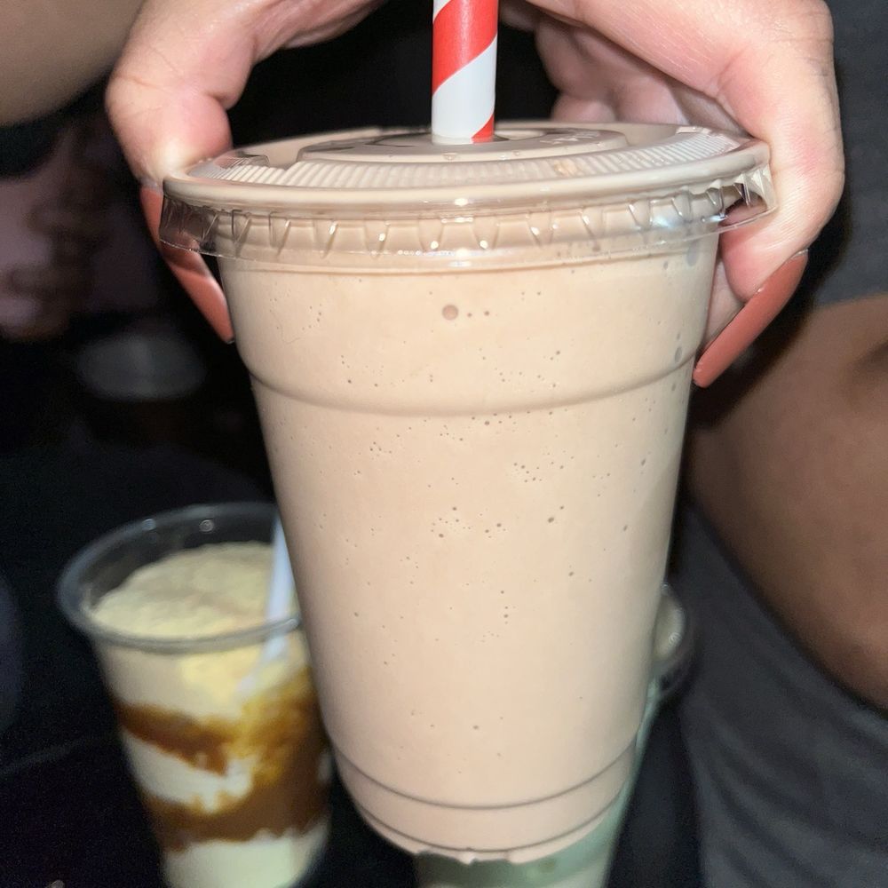 Luv-It Frozen Custard - Chocolate Shake - Ice Cream & Frozen Yogurt Near Me - Las Vegas, Nevada Luv-It Frozen Custard - Chocolate Shake - Ice Cream & Frozen Yogurt Near Me - Las Vegas, Nevada