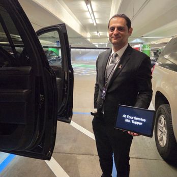 Moon Limo - Limos Near Me Moon Limo - Limos Near Me