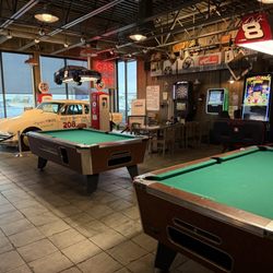 Roadhouse Cafe - Inside tue bar/restaurant