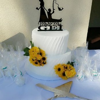 Cake Among Us - We took extra flowers from our florist and put them on the cake ourselves. The cake was delicious! - Desserts Near Me - Rancho Cucamonga, California