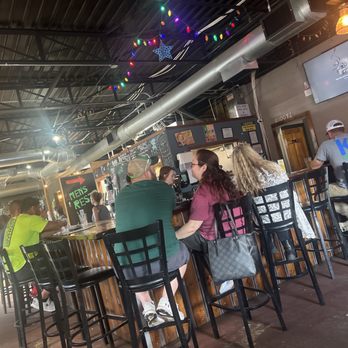 Krootz Brewing Company - Brewpubs Near Me - Gainesville, Texas