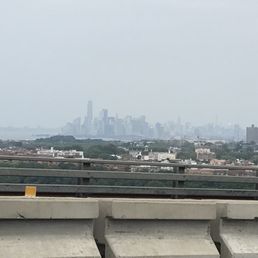 If ur dead stop in traffic midway in traffic- u can take a photo of lower manhattan like me like lol
