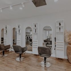 Tiffany Scott Salon - Our stunning Salon