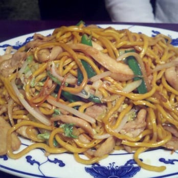 Rose Garden - Chicken lo mein - Chinese Near Me - Albuquerque, New Mexico Rose Garden - Chicken lo mein - Chinese Near Me - Albuquerque, New Mexico