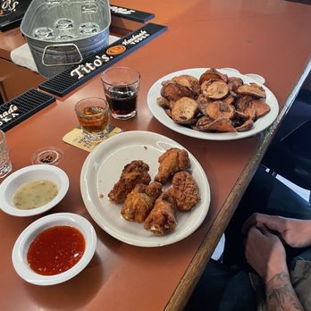 Spud's Pizza Parlor - Happy hour wings with honey habanero sauce and Thai chili sauce plus $5 spuds! Wha?? - Pizza Near Me - Tacoma, Washington Spud's Pizza Parlor - Happy hour wings with honey habanero sauce and Thai chili sauce plus $5 spuds! Wha?? - Pizza Near Me - Tacoma, Washington