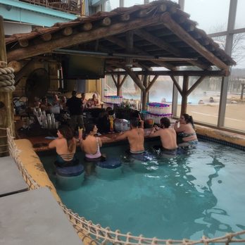 Kalahari - Indoor swim up bar - Resorts Near Me - Sandusky, Ohio Kalahari - Indoor swim up bar - Resorts Near Me - Sandusky, Ohio