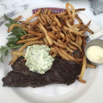 Le Diplomate - Brasseries Near Me - Washington, DC, District of Columbia
