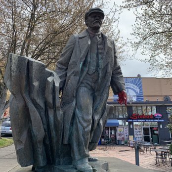 Royal Grinders - Lenin Statue in front - Sandwiches Near Me - Seattle, Washington Royal Grinders - Lenin Statue in front - Sandwiches Near Me - Seattle, Washington