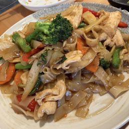 Drunken Noodles Bento