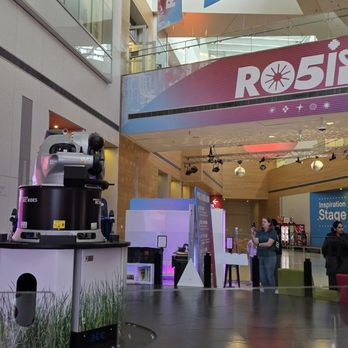 Telus Spark Science Centre - Their robot ride - Museums Near Me - Calgary, Alberta