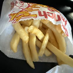 Tommy's Red Hots - Fries